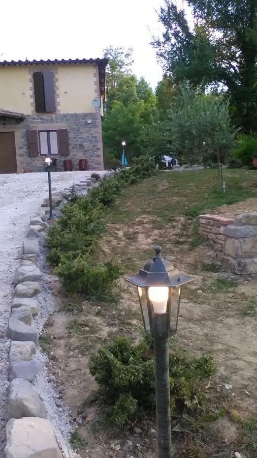 Appartamento Il Gelso Rosso Comunanza Esterno foto